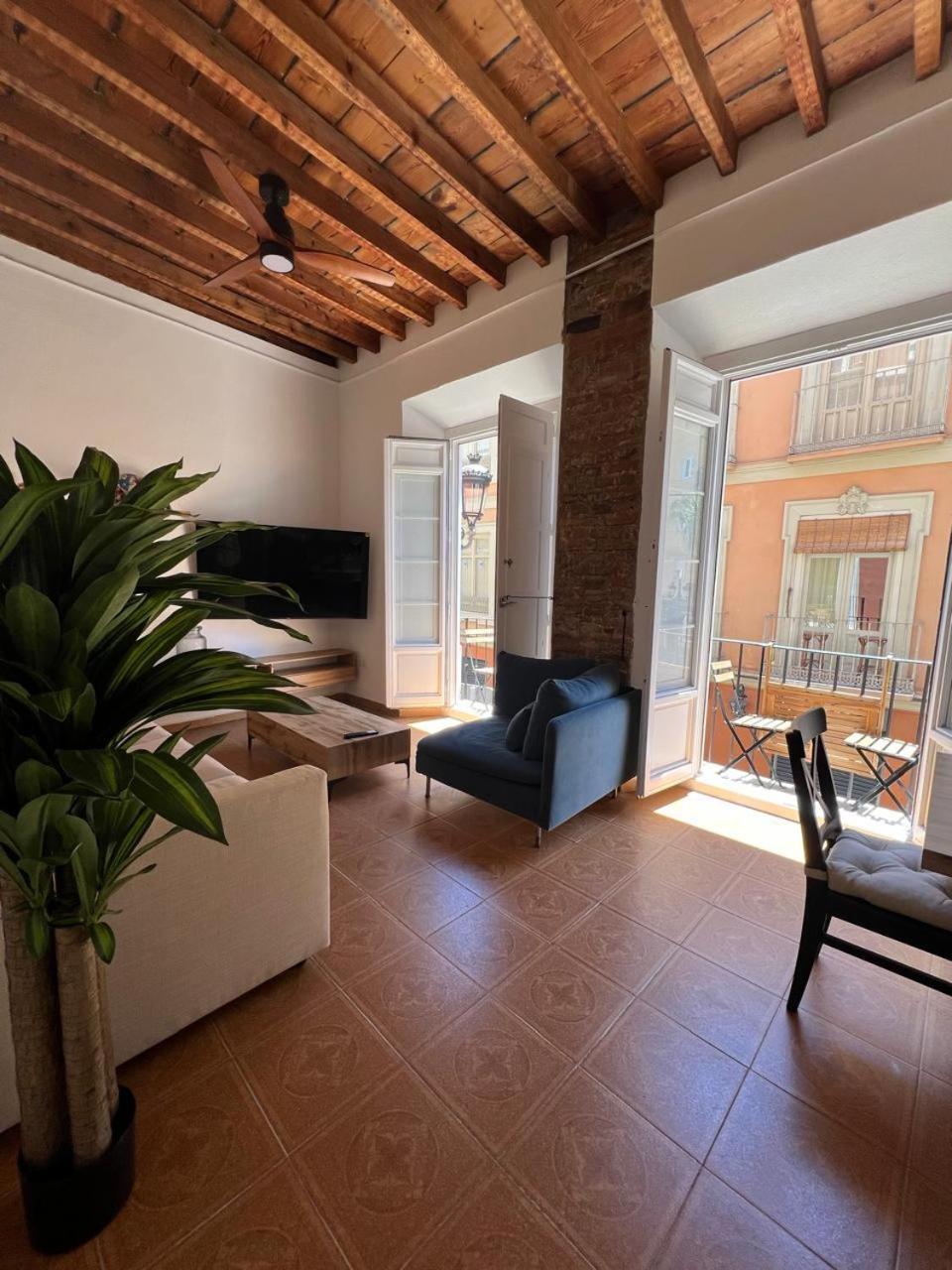 Casa Naty, Espacioso Renovado En El Centro De Apartment *