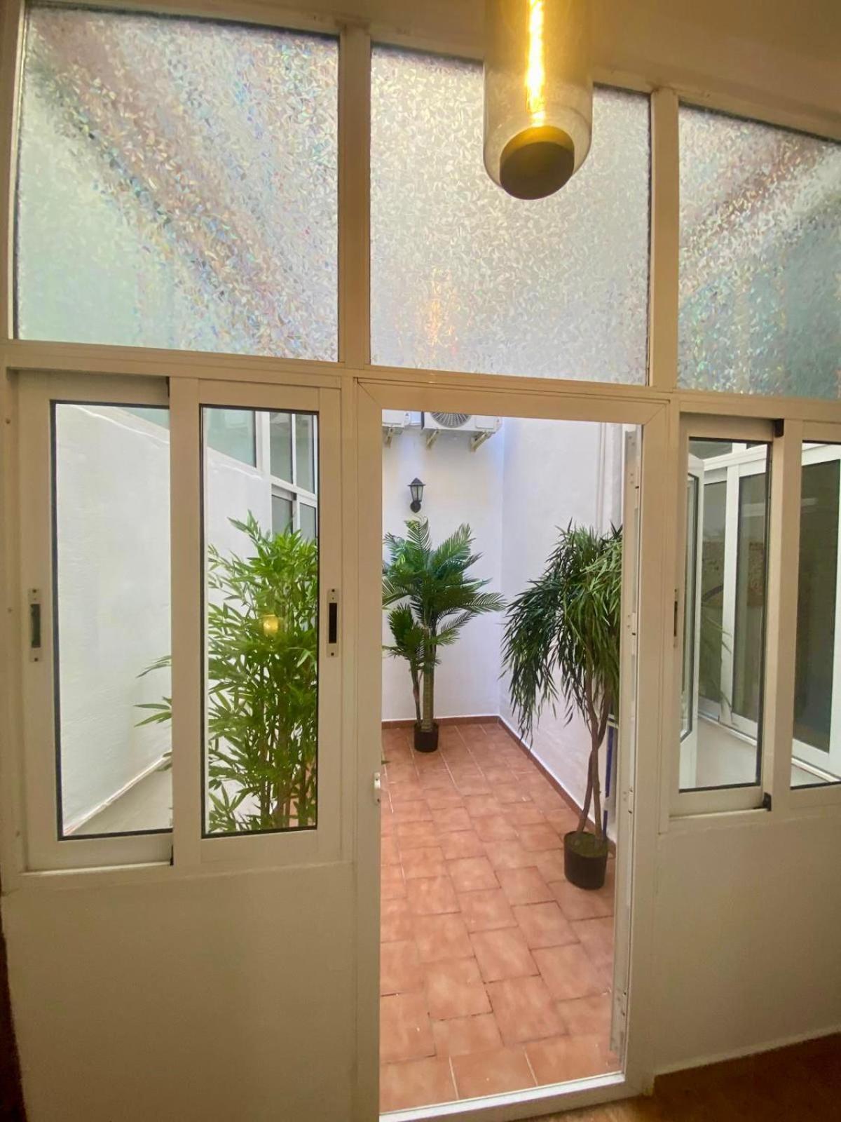 Apartment Casa Naty, Espacioso Renovado En El Centro De Málaga